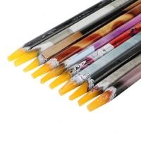 Восковой карандаш для поднятия страз (разные цвета) 1шт